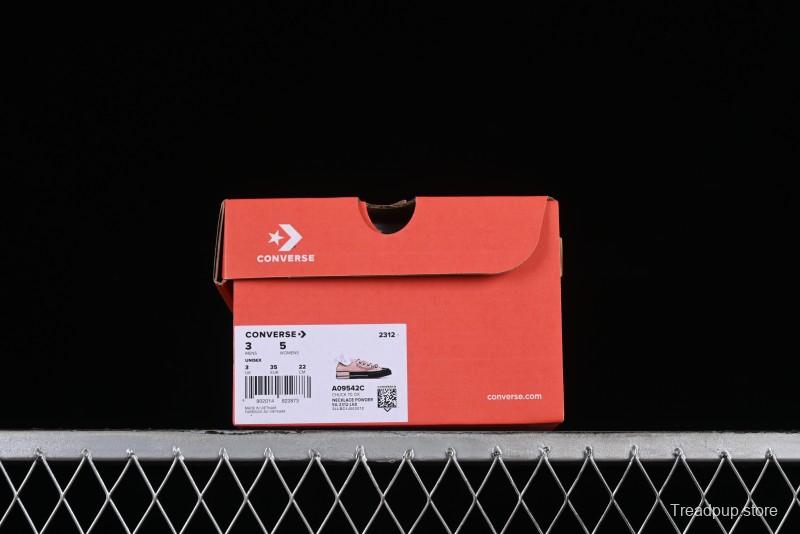 Converse Chuck 70s Low-Top Casual Sneakers with Black-Pink Chain Design - A09542C