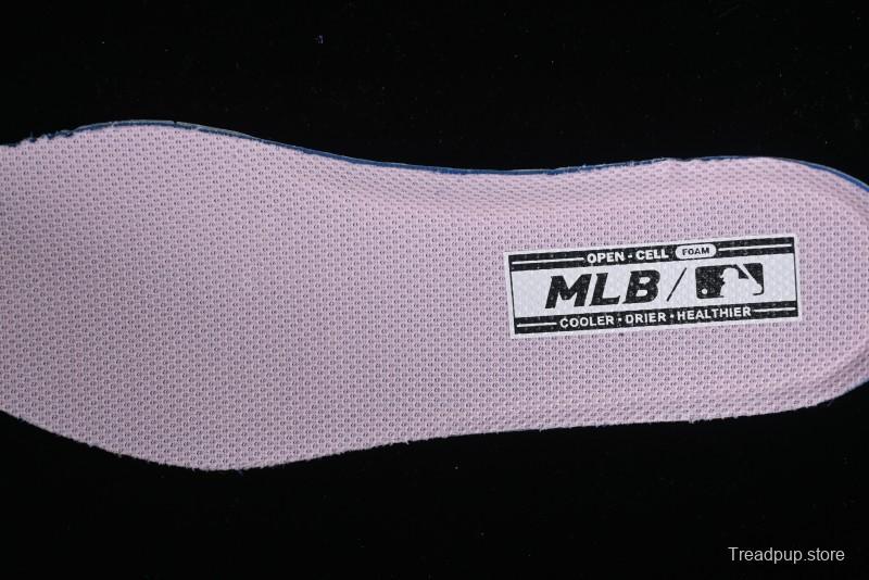 MLB NY Chunky Liner New York Yankees Velcro Print Logo Lightweight Platform Casual Sneakers - 3ASXCMM4N50PKS