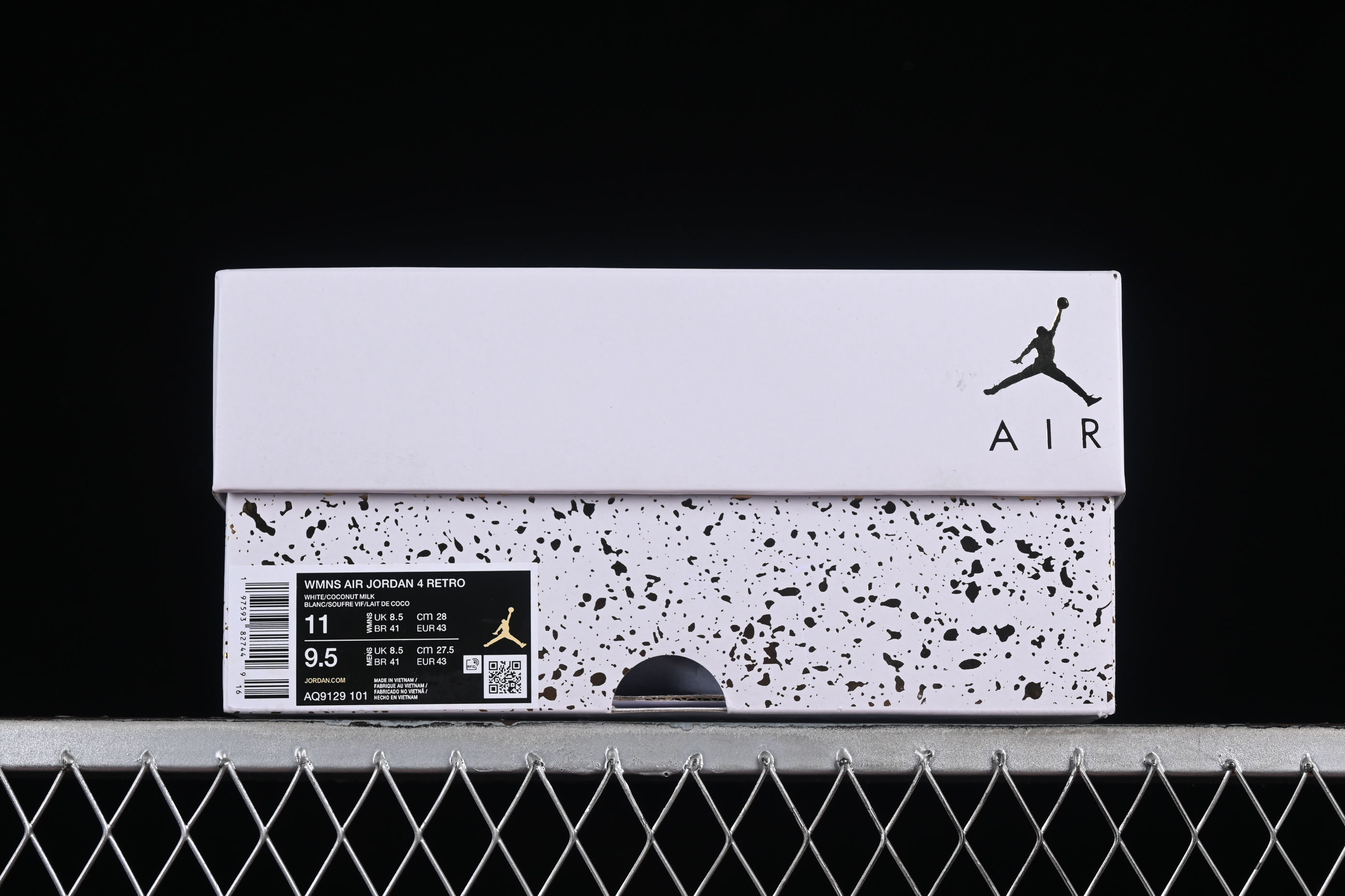 Nike Air Jordan 4 Retro Vivid Sulfur Sneakers - AQ9129-101