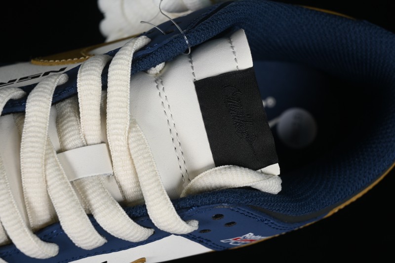 Nike SB Dunk Low Retro White Blue Collaboration Low-Top Casual Skateboarding Shoes - MU0232-365