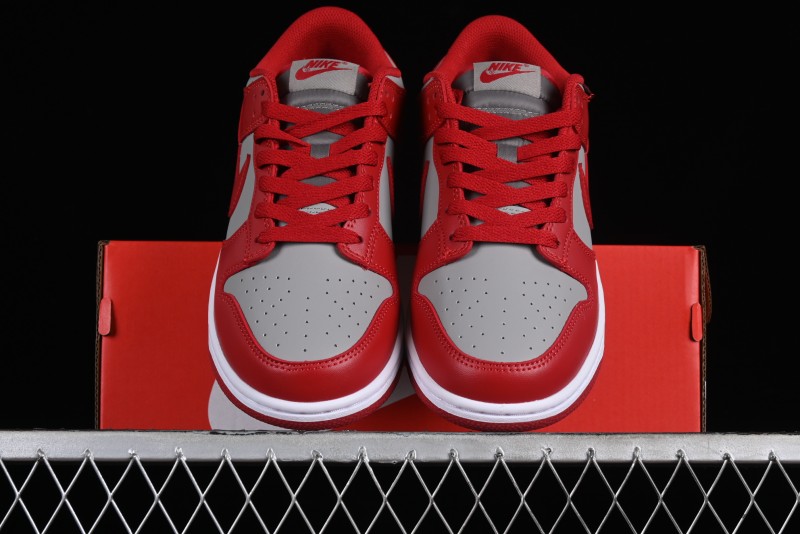 Nike SB Dunk Low Grey Red Colorway Low-Top Casual Skateboarding Shoes - CW1590-0002