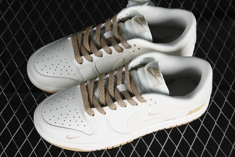 Nike SB Dunk Low Collaboration Three Swooshes Beige Gold Colorway Low-Top Casual Skateboarding Shoes - NK5639-326