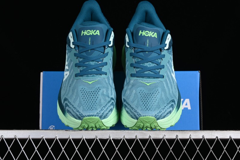Hoka One One Challenger ATR 7 Low Trail Running Shoes with Enhanced Cushioning and Breathable Mesh - 1134498 OMLG