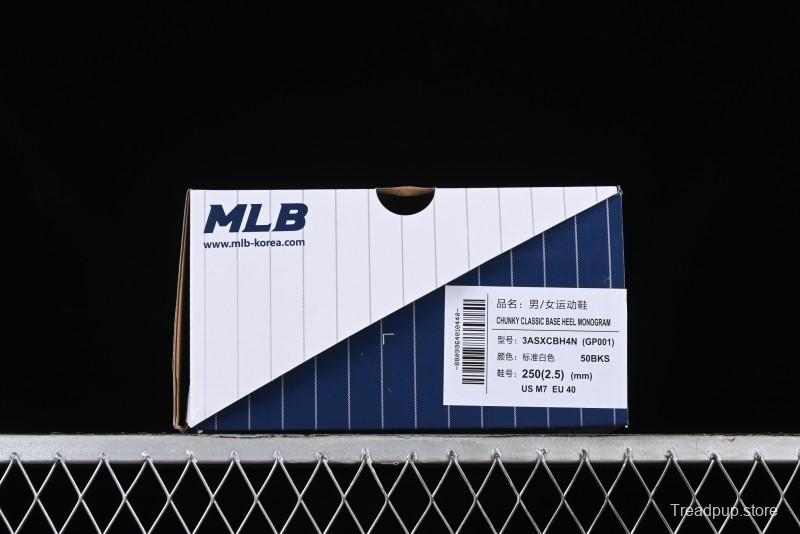 MLB Chunky Classic Base Heel Monogram Lightweight Platform Sneakers with 6cm Height Boost - 3ASXCBH4N50BKS