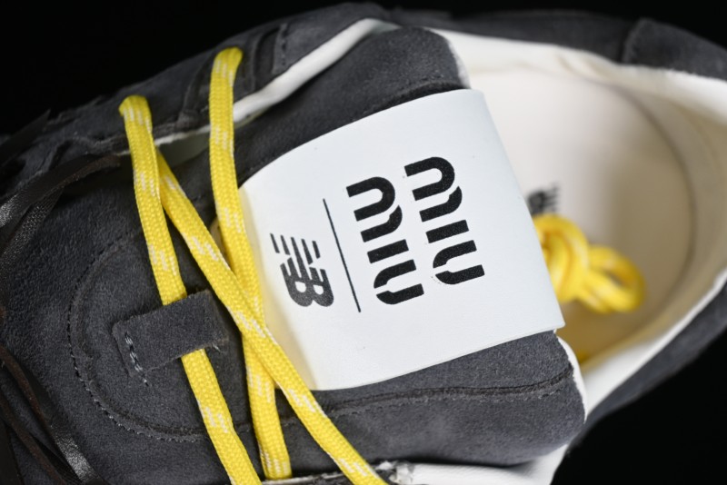 MiuMiu x New Balance 530 Low-Top Classic Retro Casual Running Shoes - 530