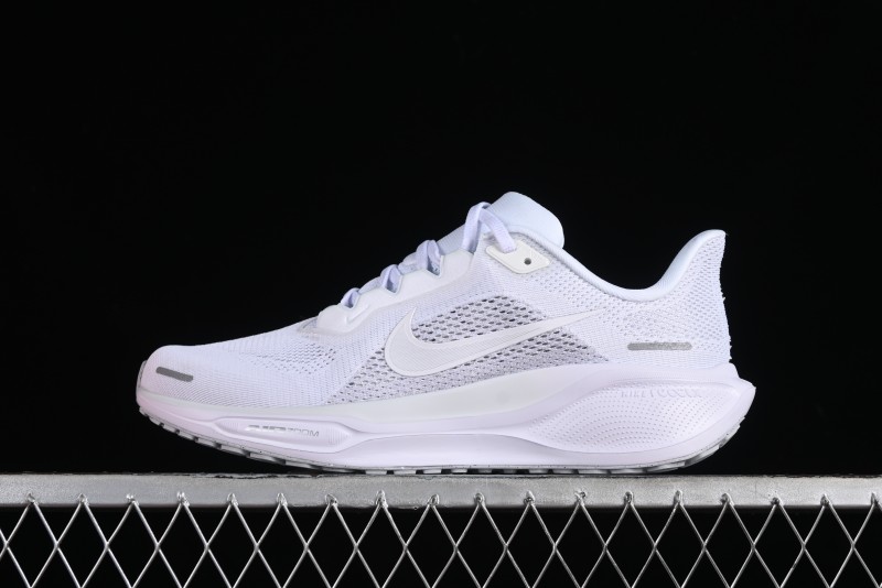 Nike Air Zoom Pegasus 41 Breathable Lightweight Running Shoes with Cushioning - FD2722-102