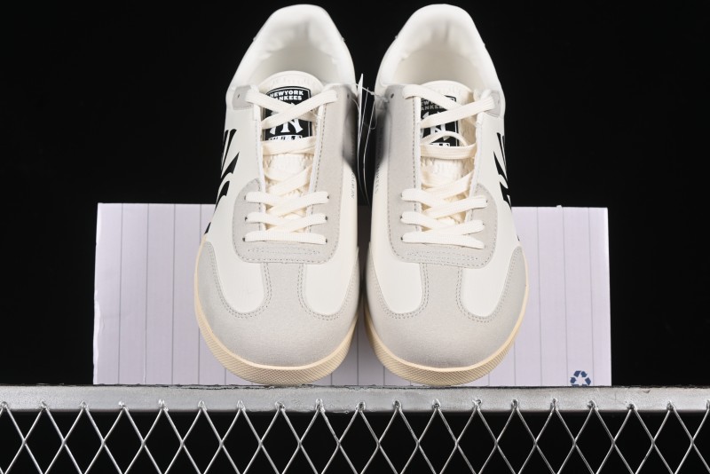 New York Yankees MLB Squeeze Casual Shoes - 3ASXSQZ3N50IVS