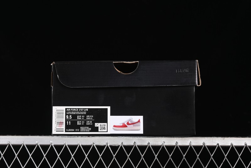 Nike Air Force 1 '07 Low Casual Sneakers with Full-Length Air Cushion - HJ9094-012