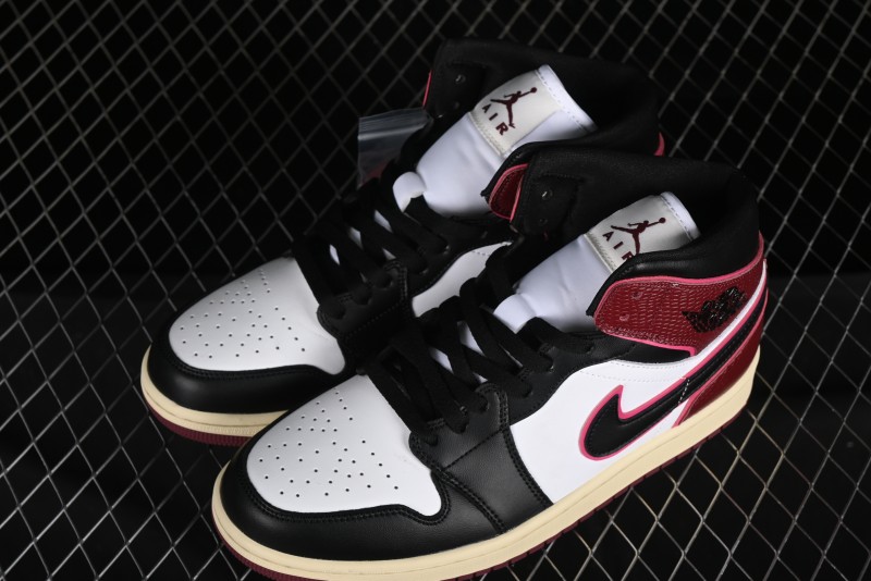 Nike Air Jordan 1 Mid AJ1 Snake Print Black Red Toe Mid-Top Basketball Shoes - FQ7818-101