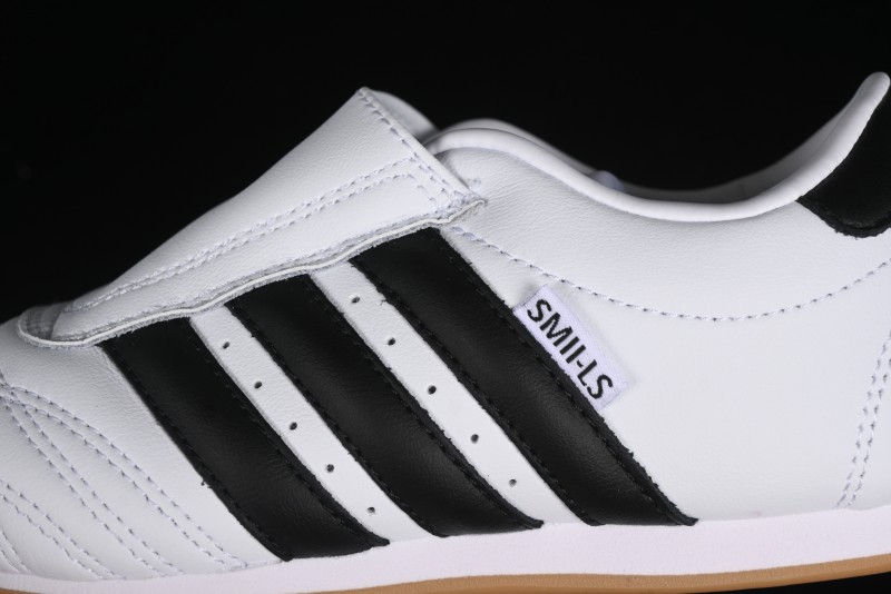 Adidas Originals Taekwondo JQ4774 Low-Top Training Shoes for Comfortable Non-Slip Workouts