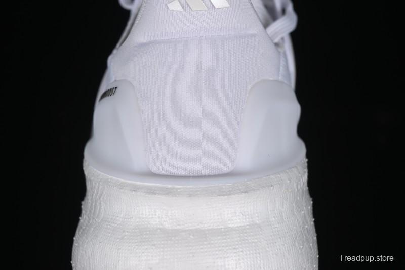 Adidas Ultraboost 5 ID8813 Running Shoes with Boost Cushioning