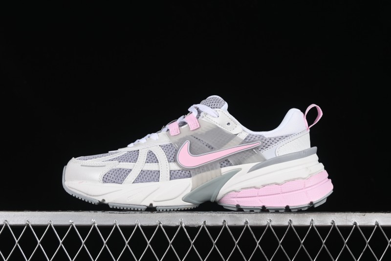 Nike V2K Runtekk 3XL Retro Low-Top Running Shoes with Shock Absorption and Anti-Slip Design - HQ4046-001