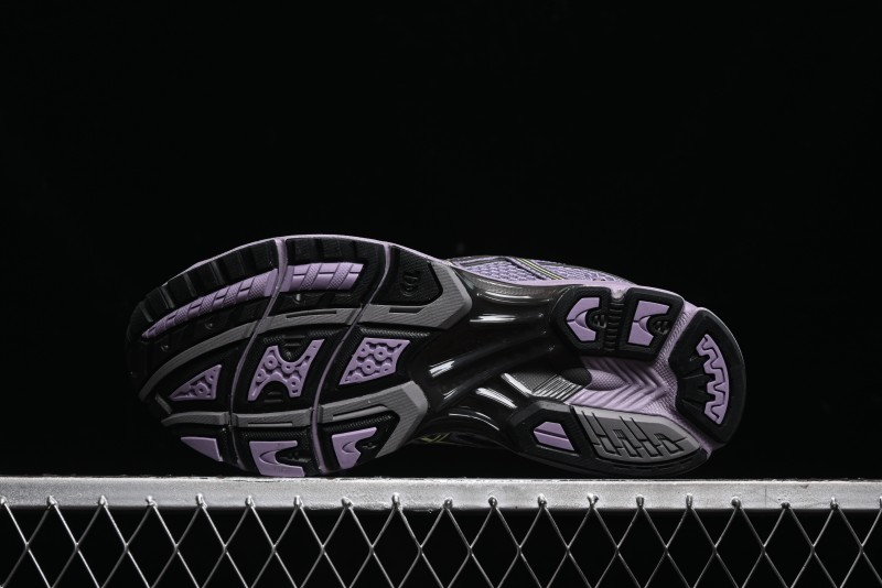 Asics Gel-Nimbus 10.1 Retro Breathable Casual Shoes with Cushioning for Men - 1203A543-500