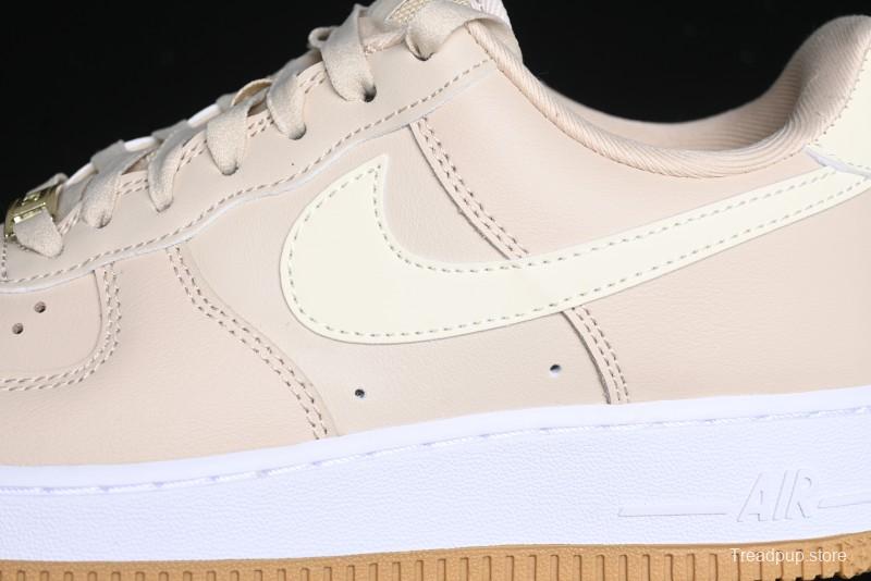 Nike Air Force 1 '07 Low Top Sneakers with Full-Grain Leather and Air Cushion - DD8959-111