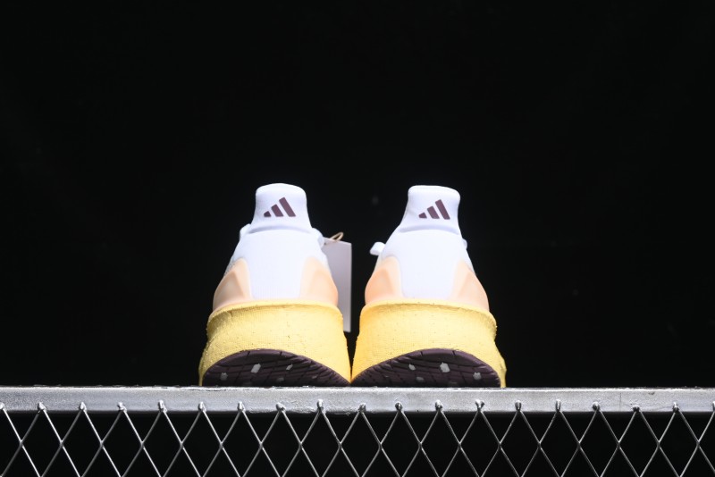 Adidas Ultraboost 5X Casual Running Shoes with Boost Cushioning - IH0685