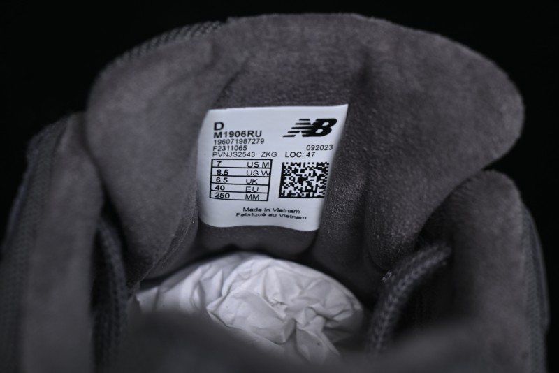 New Balance 1906 Series Retro Dad Style Casual Running Shoes - M1906RU