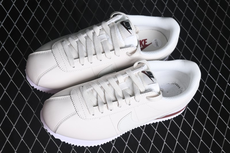 Nike Classic Cortez Leather Retro Running Shoes - DN1791-003