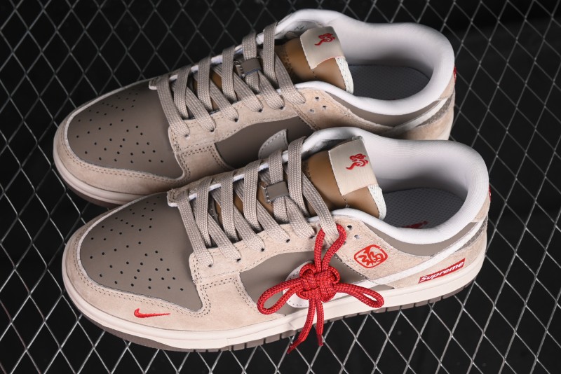 Nike SB Dunk Low Supreme Year of the Snake Limited Edition Anniversary Custom Casual Skate Shoes - AG3702-851