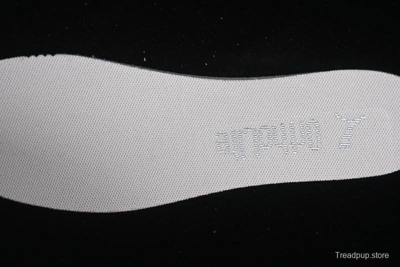 Puma Speedcat Lifestyle Low-Top Sneakers for Racing Enthusiasts - 403902-01