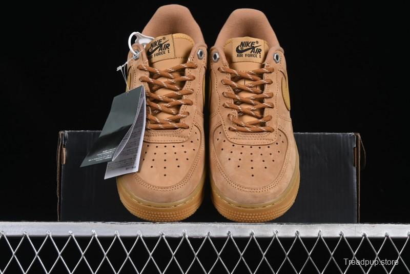 Nike Air Force 1 '07 WB Low-Top Sneakers with Full-Length Hexagonal Air Cushion - CJ9179-200