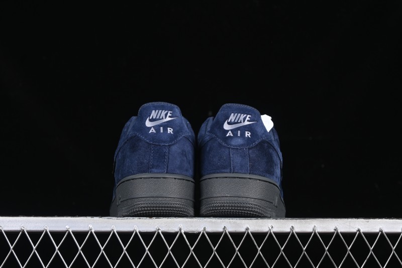 Nike Air Force 1 '07 Low Casual Sneakers in Light Blue with Full-Length Air Cushion - HQ3822-400