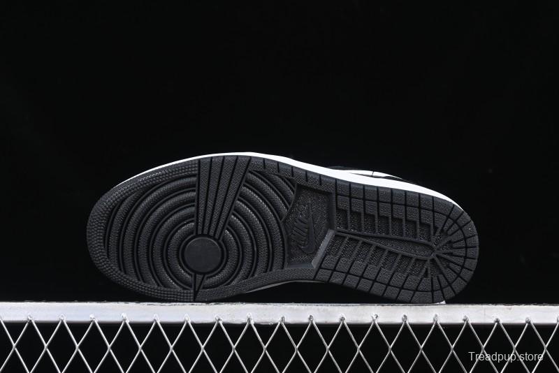 Nike Air Jordan 1 Low Retro Basketball Shoes in Black and White - 553558-043