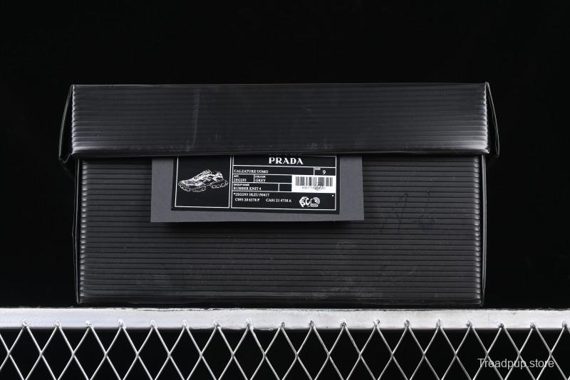 Prada Cloudbust Air Thunder Lifestyle Low-Top Sneakers with Anti-Slip and Wear-Resistant Design - 2EG293