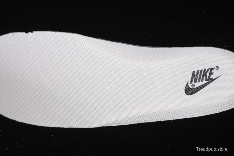 Nike Air Force 1 '07 Low Supreme Collaboration Casual Sneakers with Full-Length Air Cushion - BB7518-012