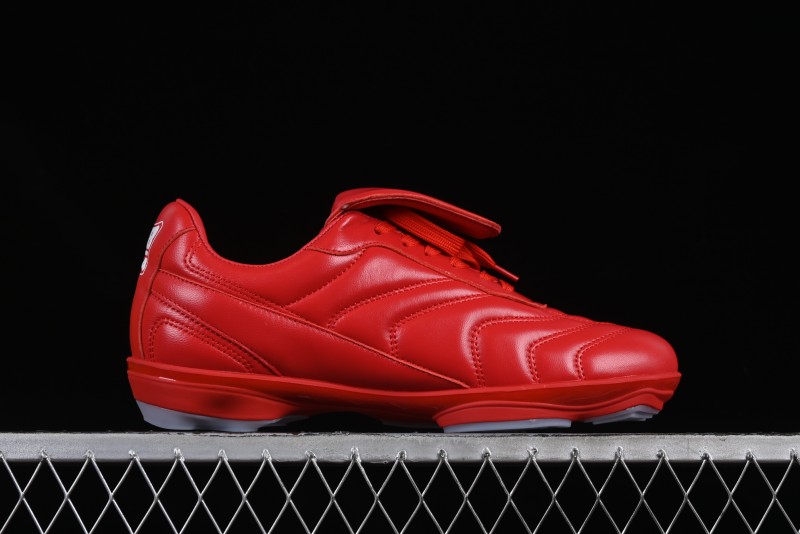 Louis Vuitton Footprint Soccer Low-Top Lifestyle Sneakers Round Toe Lace-Up Casual Shoes Red - AJF6