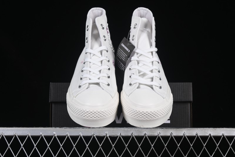 Converse Chuck 70s Classic High Top Canvas Sneakers with Thick Sole - A15786C