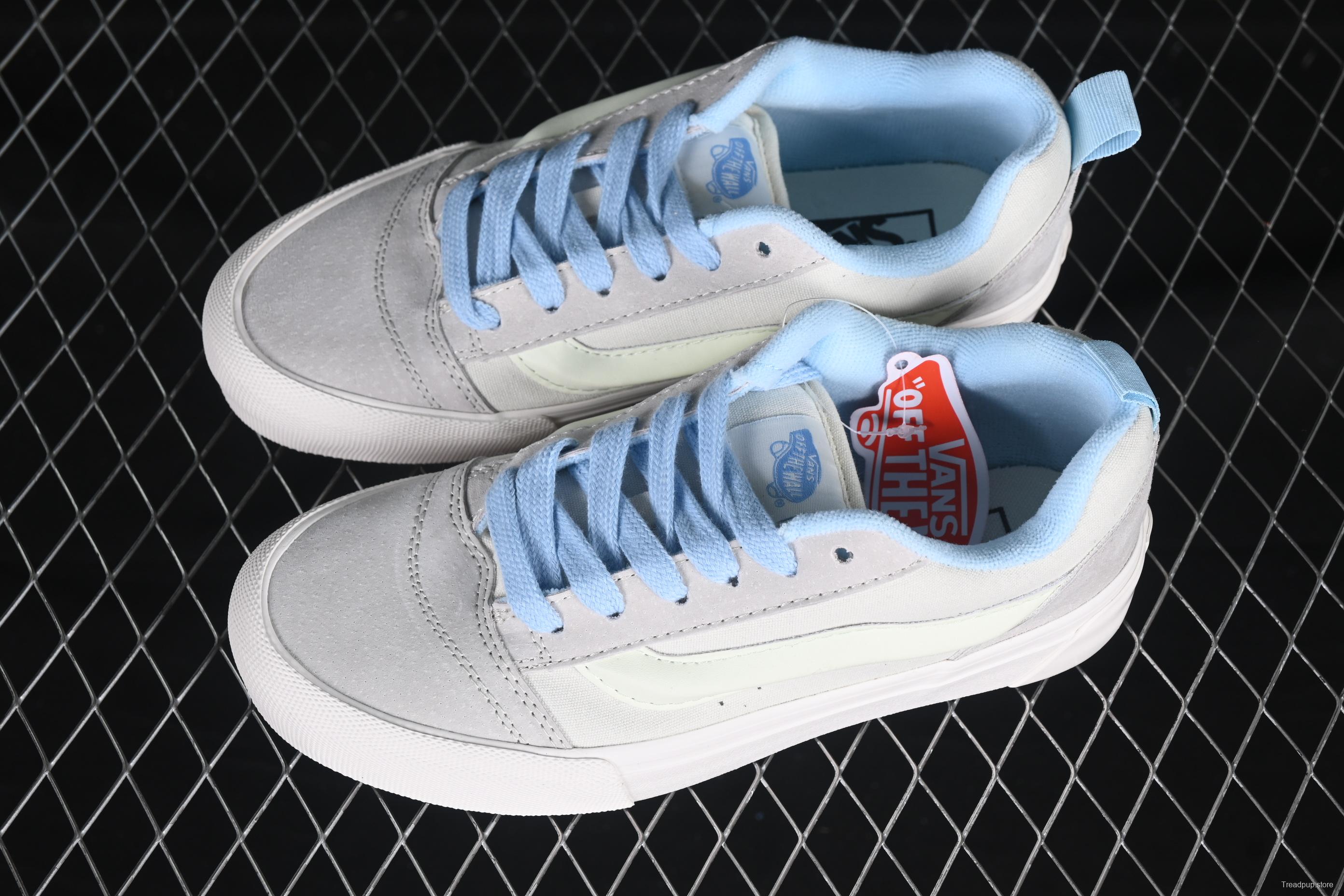 Vans Knu Skool Low-Top Retro Chunky Sneakers - VN000D6CZ5D