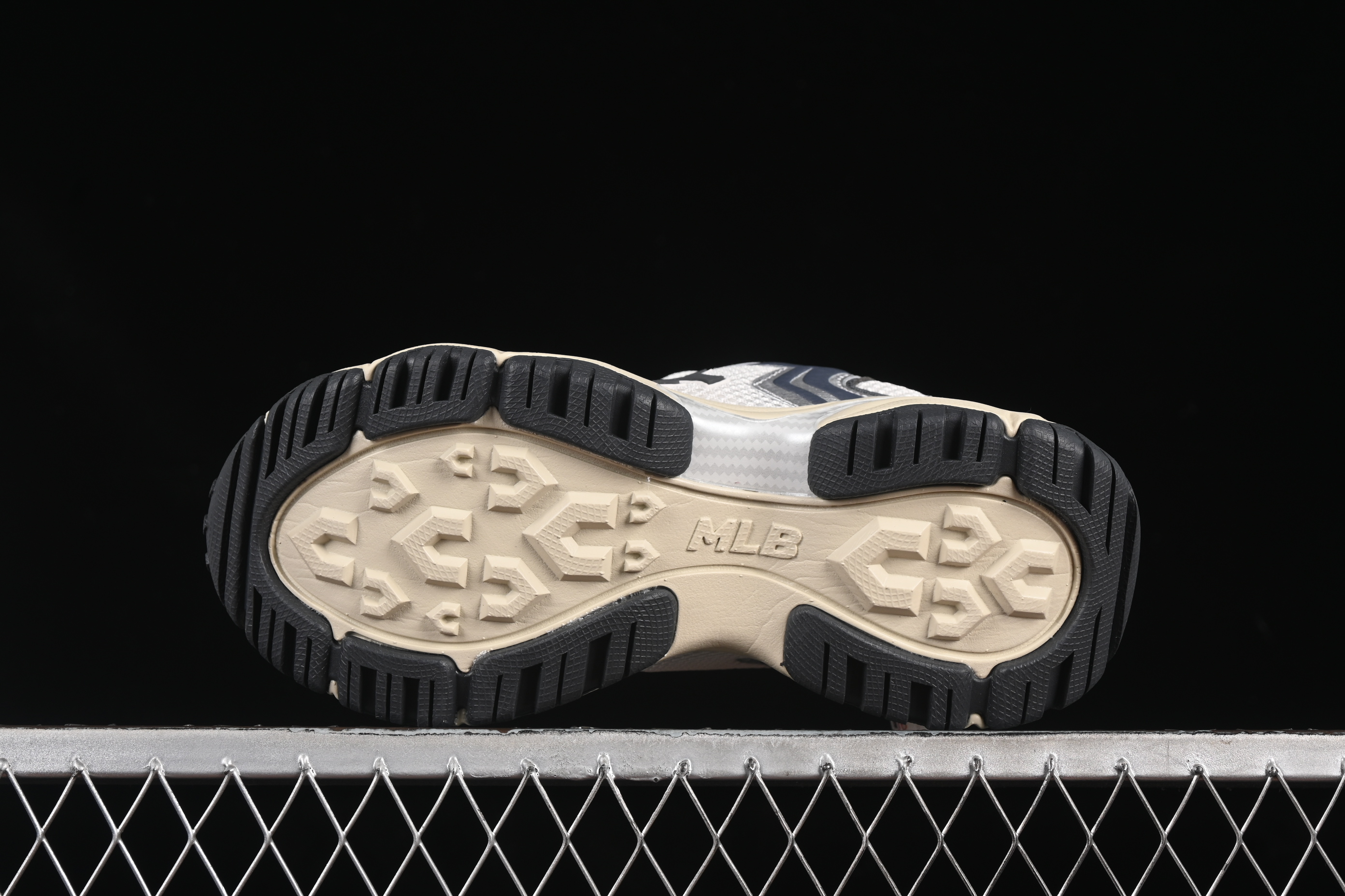 New York Yankees MLB Cargo Chunky Breathable Casual Sneakers - 3ASHW075N50CGS