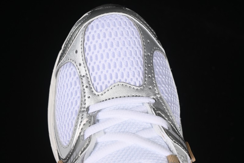 Nike V5 RNR Millennium Classic Retro Running Shoes with Foam Midsole - HJ5228-102