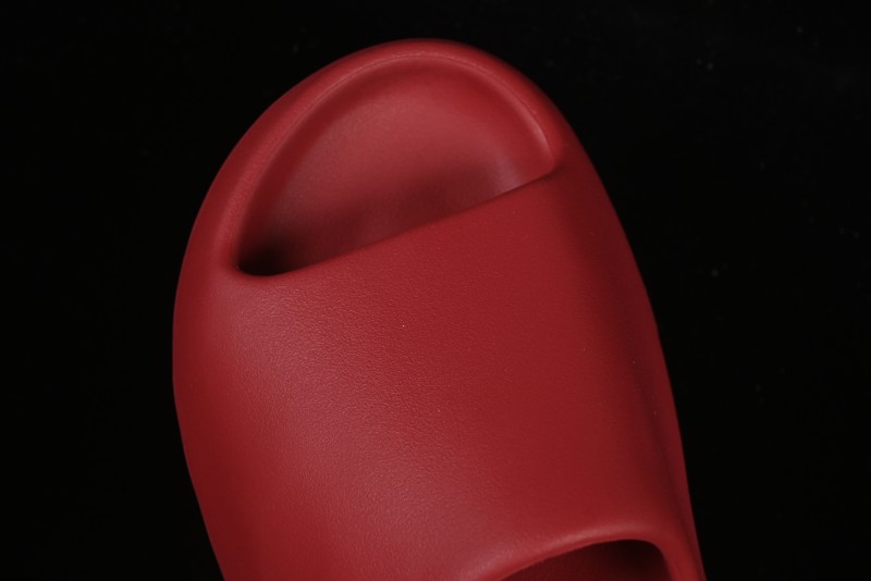 Adidas Yeezy Slide Comfortable Slippers with EVA Foam and Grooved Sole Design - ID5988
