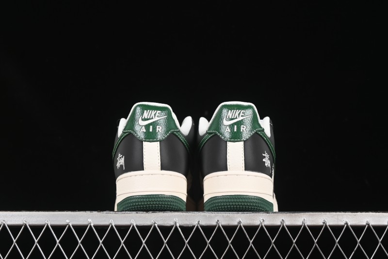 Nike Air Force 1 '07 Low Stussy Collaboration Black Green Swoosh Casual Sneakers - XS1958-572