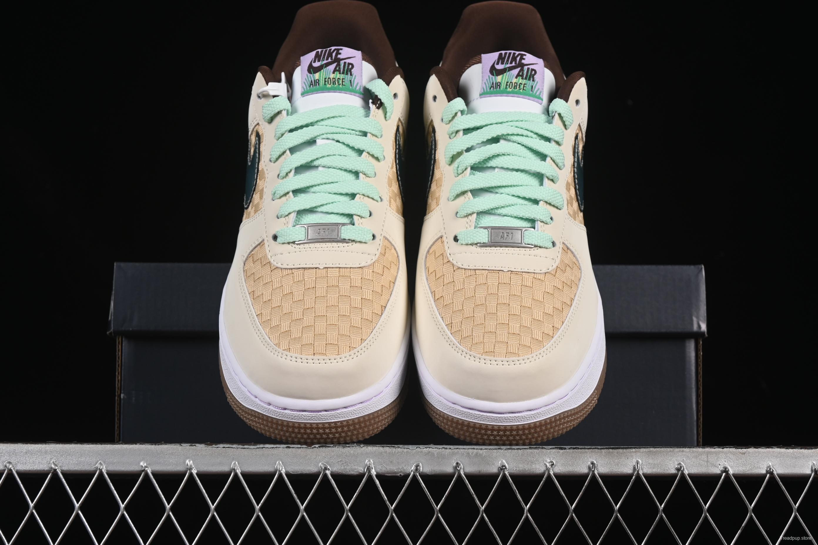 Nike Air Force 1'07 Low Casual Sneakers with Full-Length Air Cushion - IB5722-100