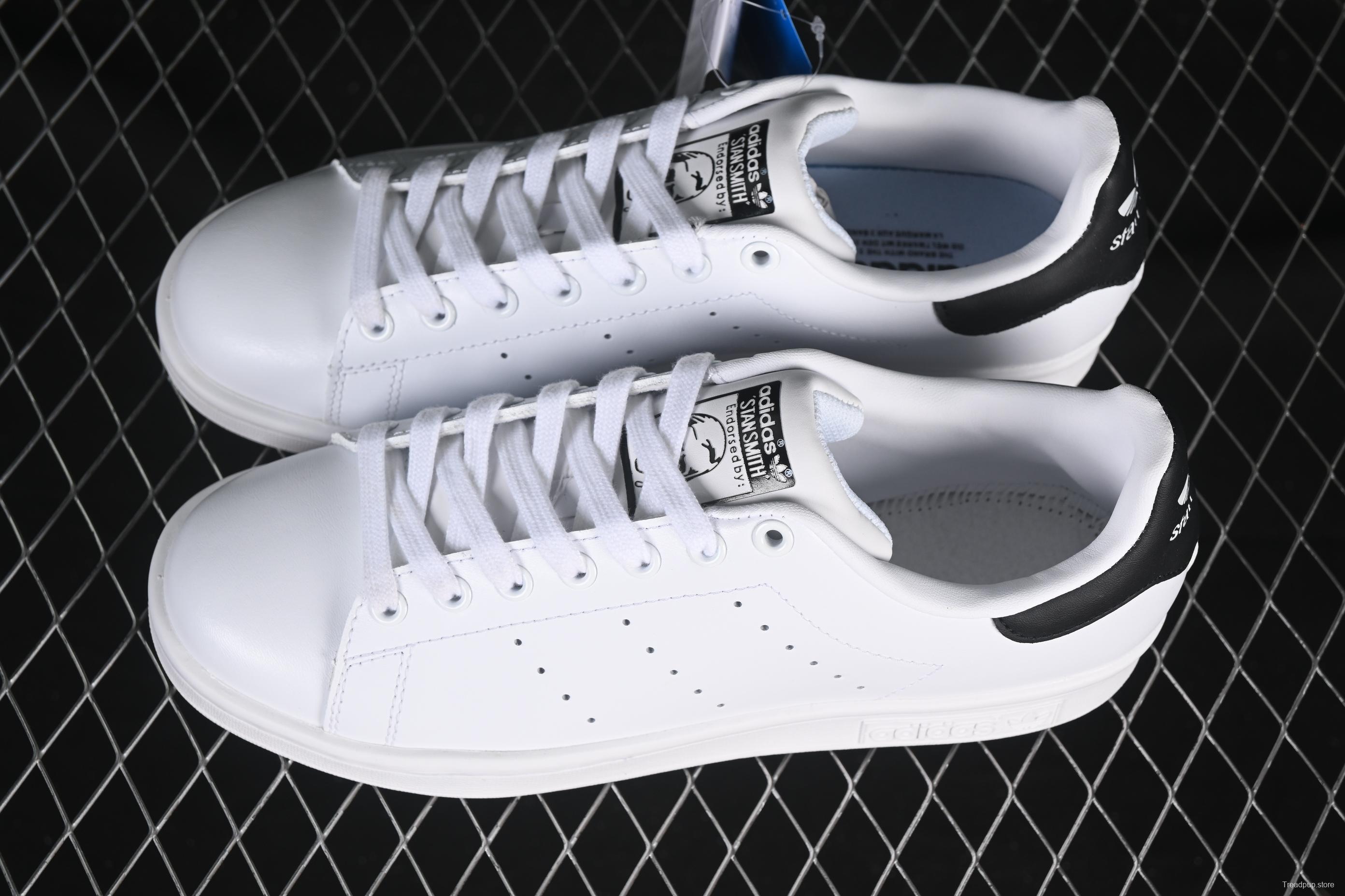 Adidas Stan Smith Classic Evergreen Casual Sneakers - M20323