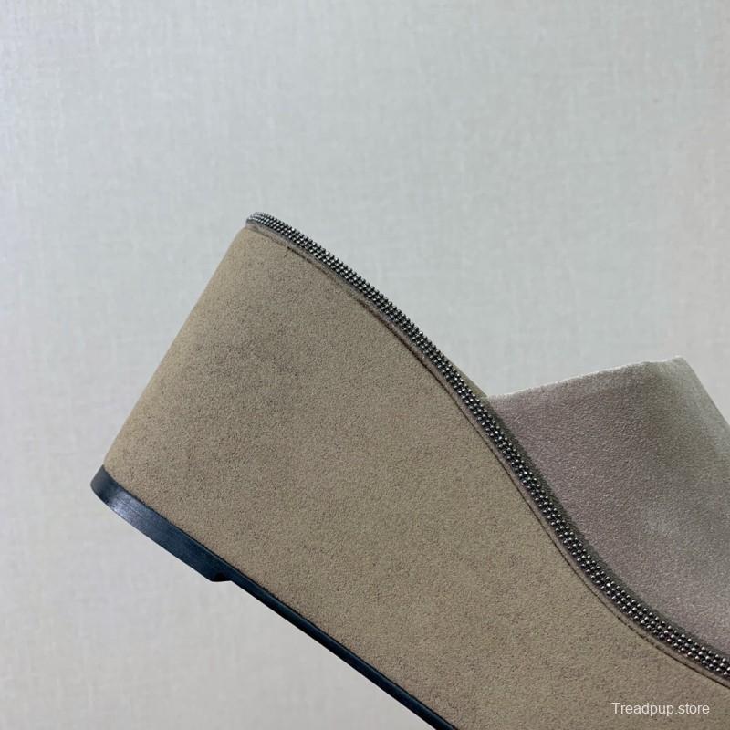 2025 Women BRUNELLO CUCINELLI Beige Suede Platform Slide Sandals Casual Handmade KFY00275 (F)