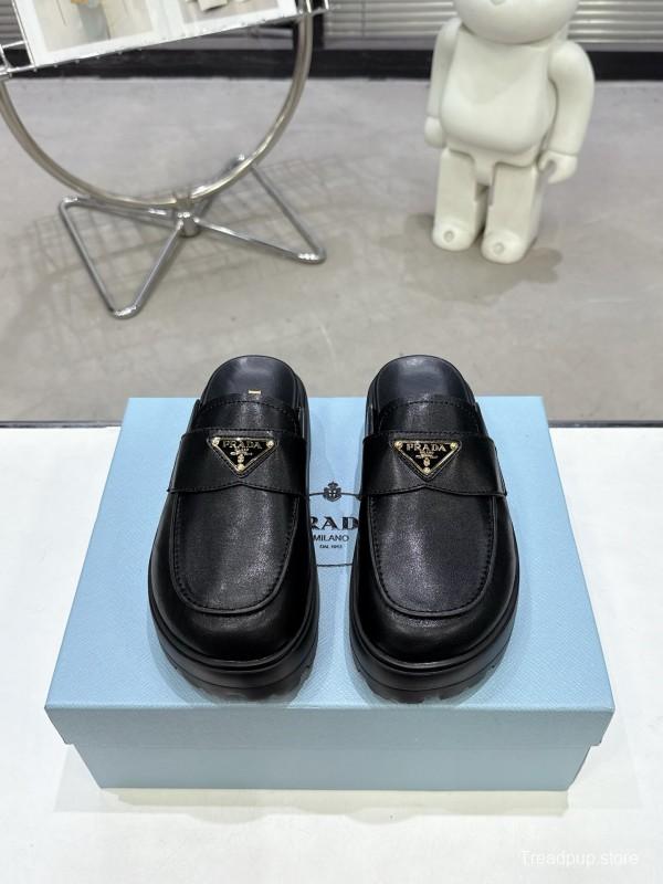 2025 Women Prada Black Leather Loafers