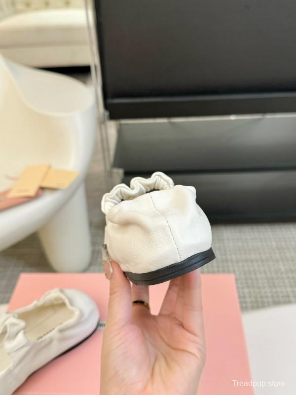 2025 Women Miu Miu White Leather Ballet Flats