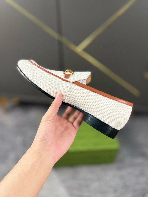 2024 Men Gucci white brown leather loafers MJ00280