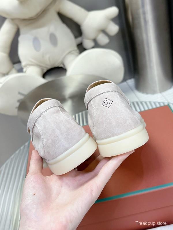 2024 Unisex Le Parmentier White Suede Loafers MJ00270