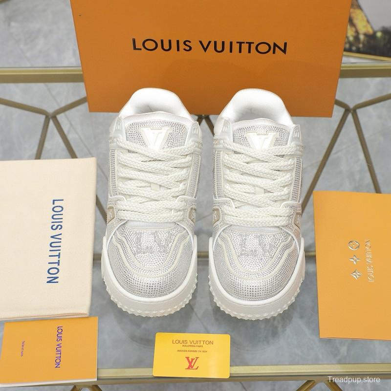 2024 Unisex Louis Vuitton White Crystal Trainer Leather Plimsolls High Temperature Pressing MJ00430