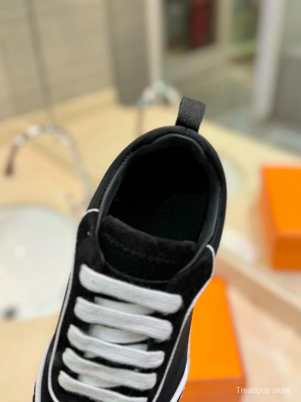 2024 Unisex Hermès Black Imported Silk Calfskin Suede Casual Sneakers MJ00320