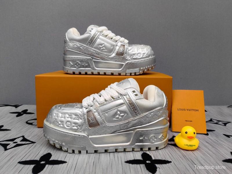 2025 Unisex Louis Vuitton Silver Leather LV Trainer