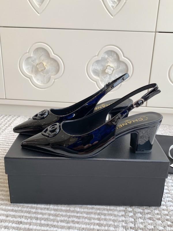 2025 Women Chanel Black Patent Leather Slingback Pumps Heart CC KFY00300