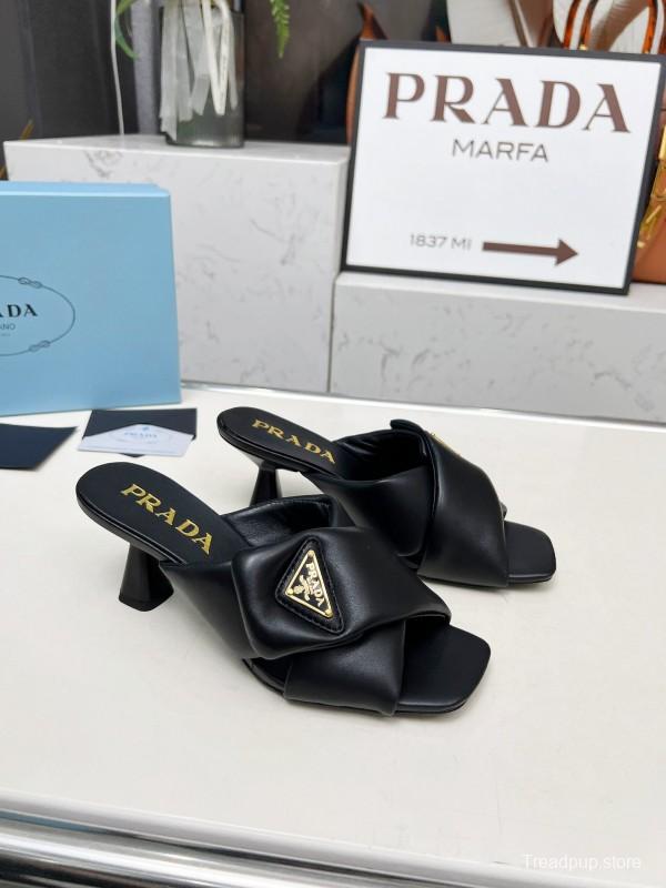 2025 Women Prada Black Leather Slippers LY00270