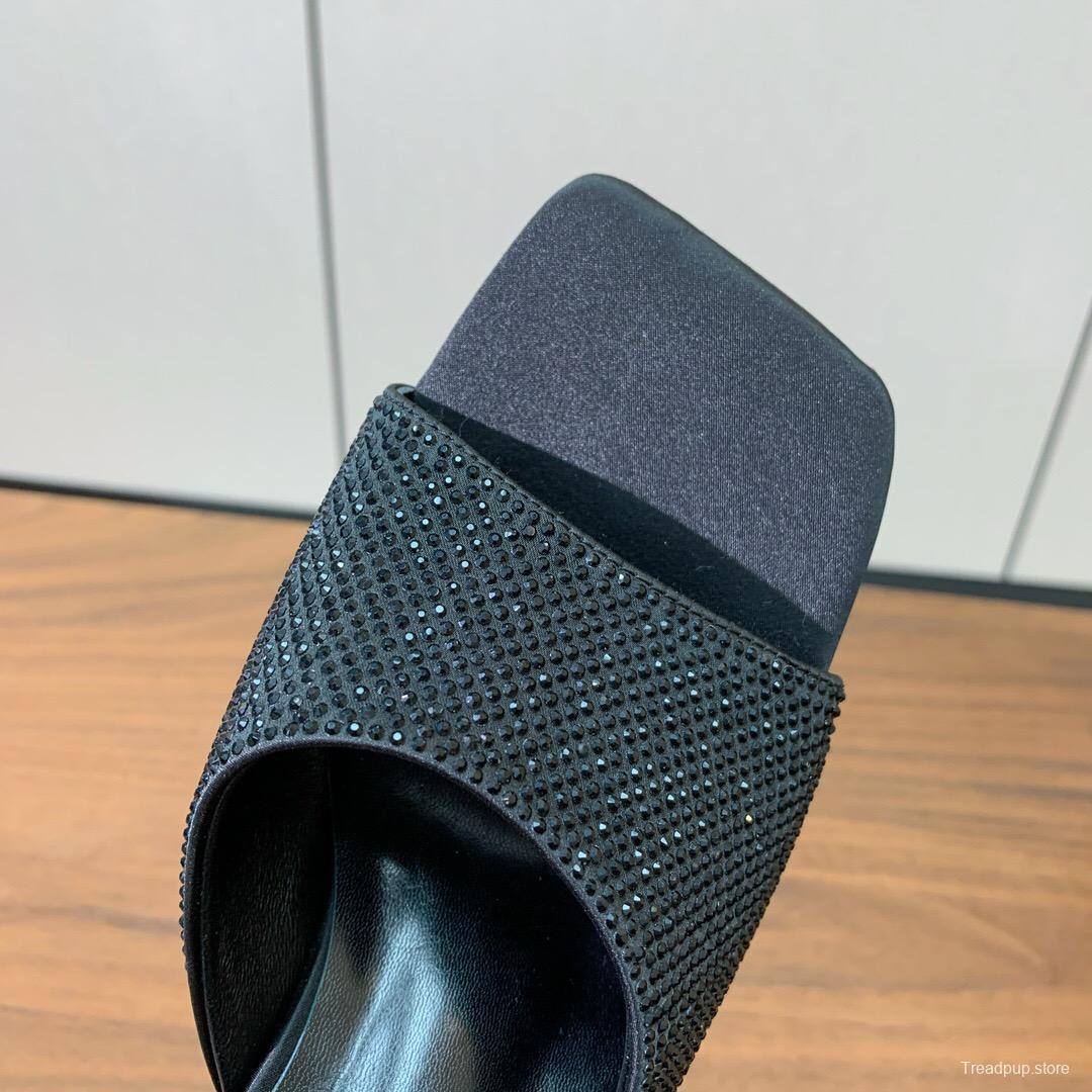 2025 Women VERSACE Black Silk Satin Slippers KFY00300