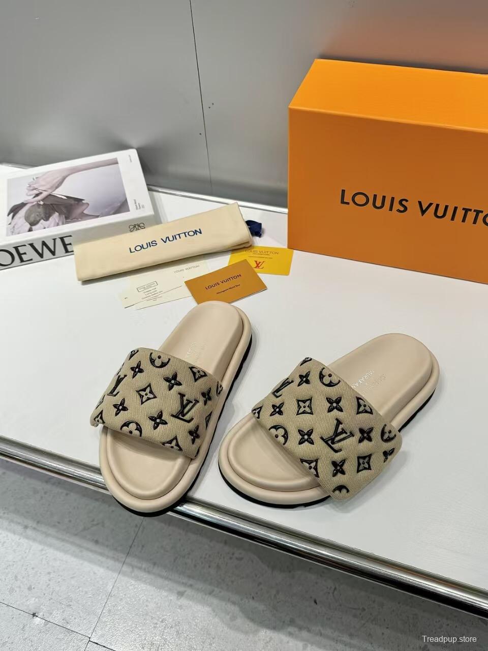 2025 Slippers Louis Vuitton Beige Fabric Slippers
