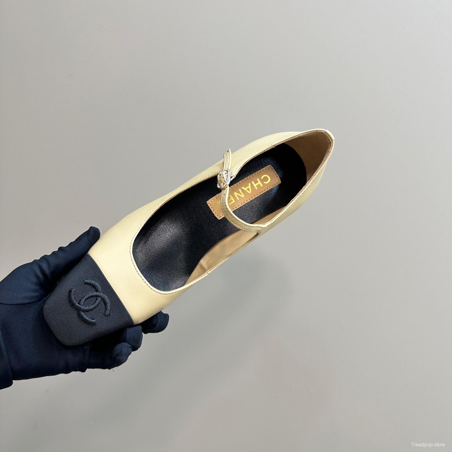 2025 Women Chanel Beige Black Leather Mary Jane Shoes KFY00290